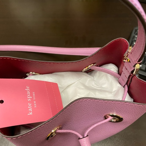 Kate spade ♠️ New York small Eva bucket bag NWT - Picture 6 of 8